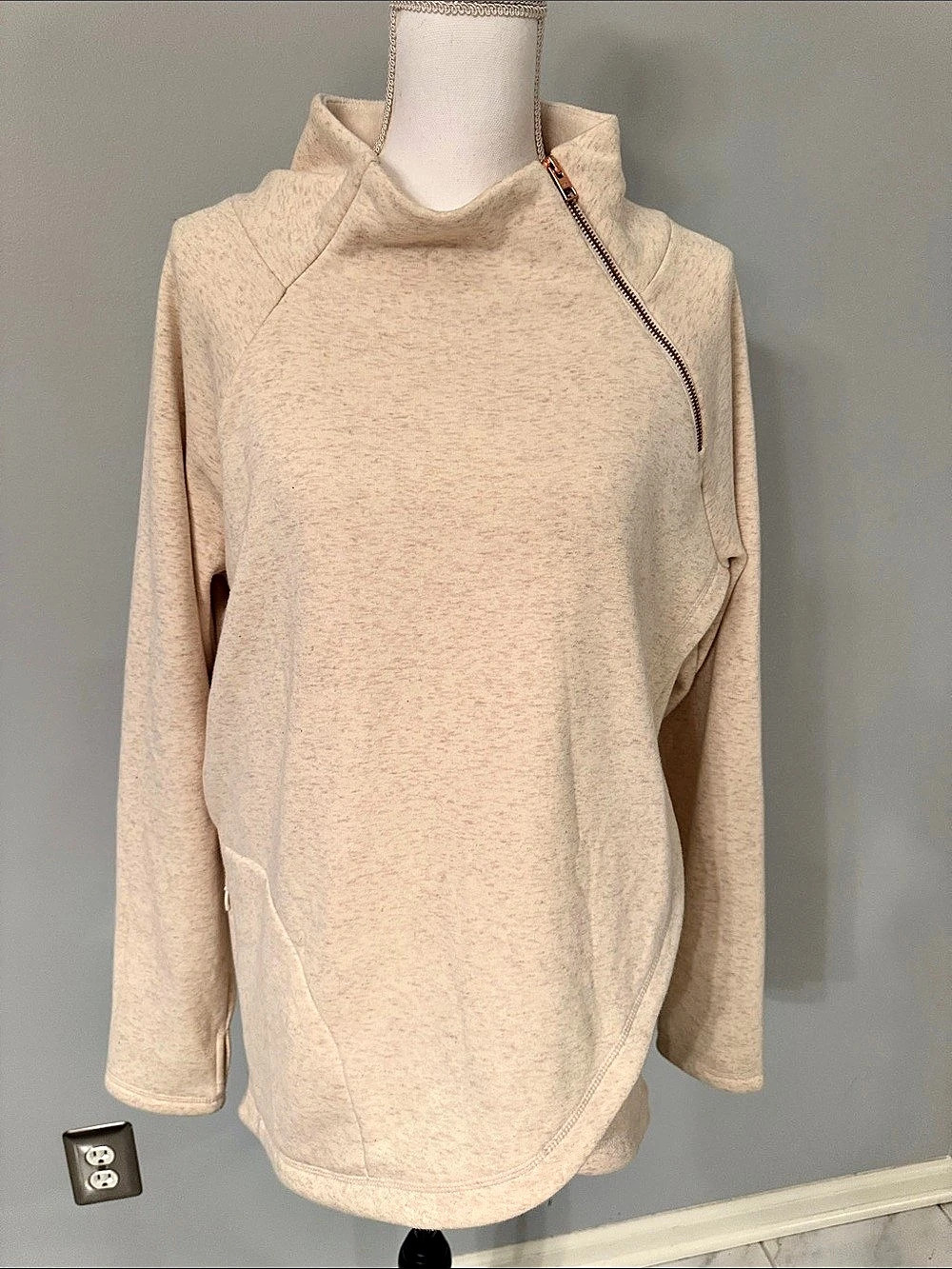 Athleta CozyKarma Asym Pullover
